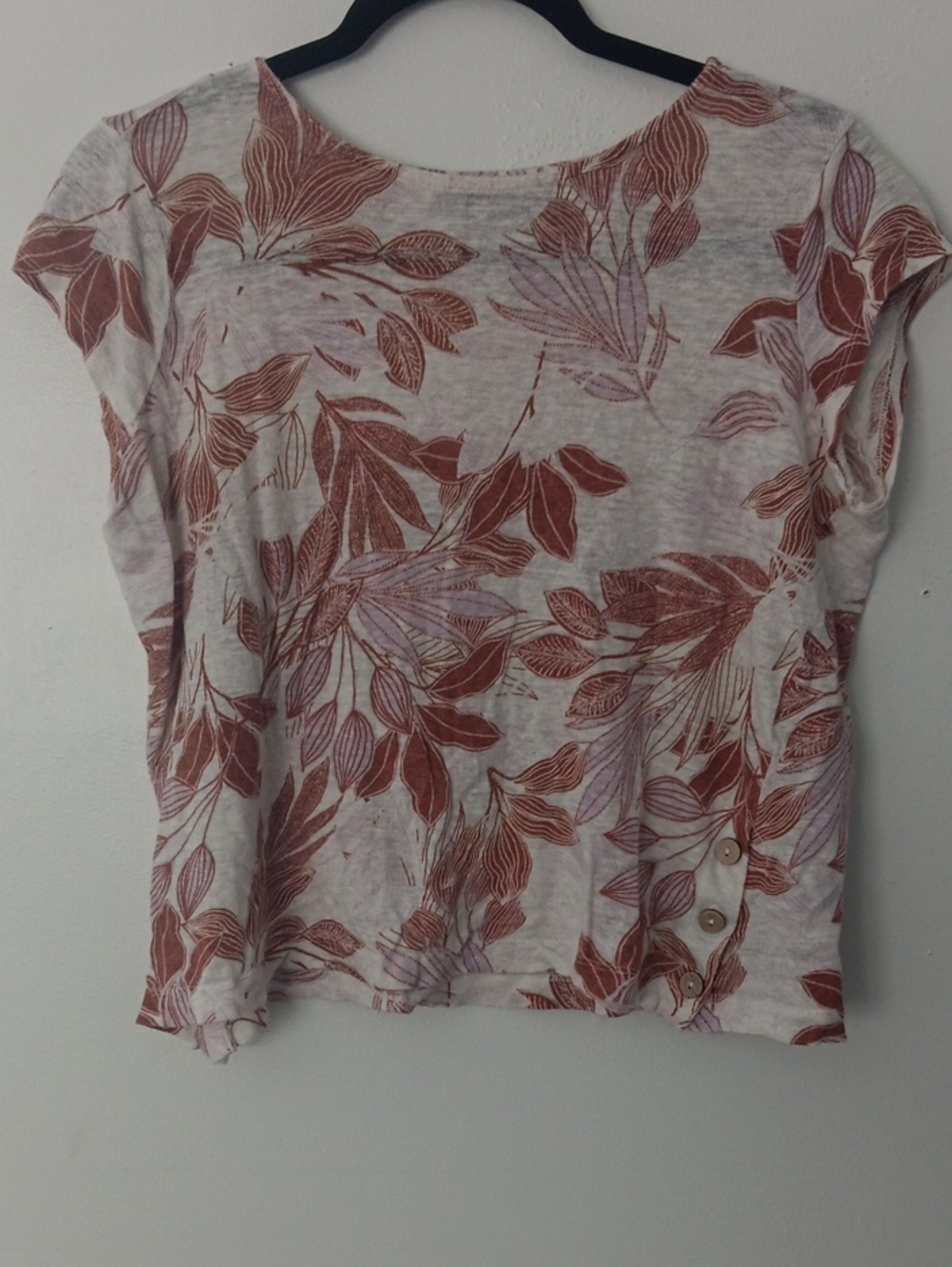 Tahari Floral Scoop Neck Top - Rust Leaf Print #3799